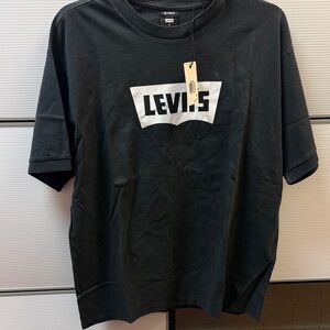 Levi's Black Graphic Tee Beyoncé